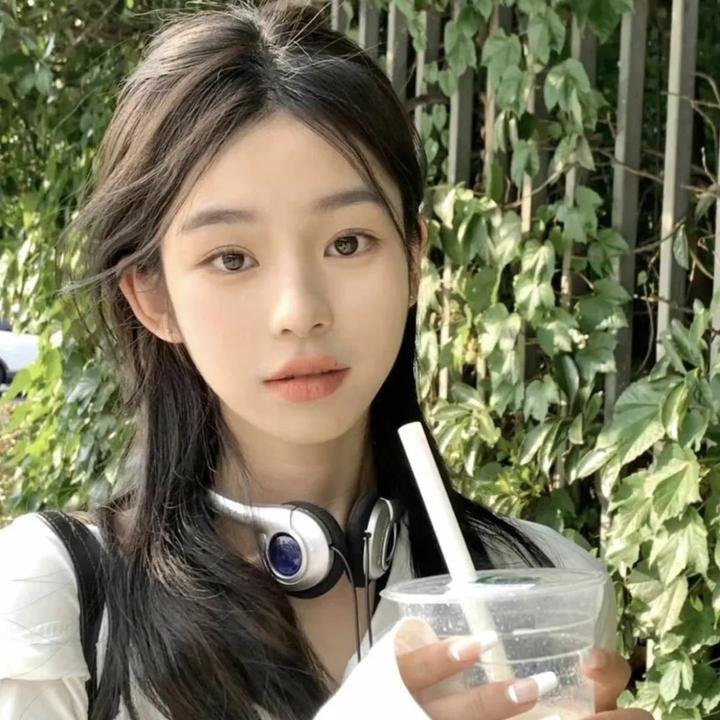 我们村里的年轻人（续集）海报
