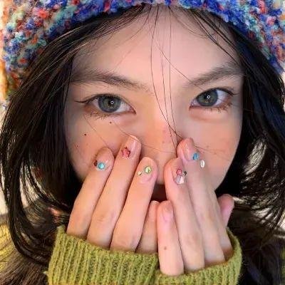 女王制造者海报